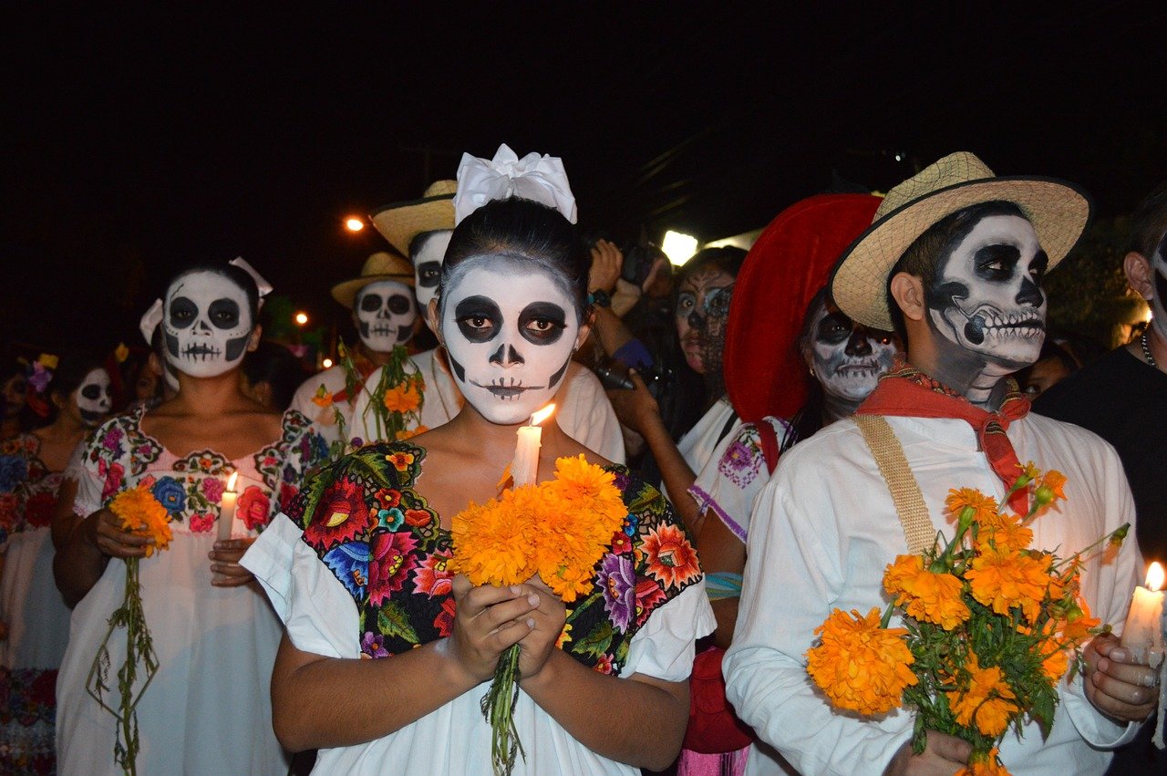 Prevén derrama de 350 mdp con por festividades de Día de Muertos en Querétaro
