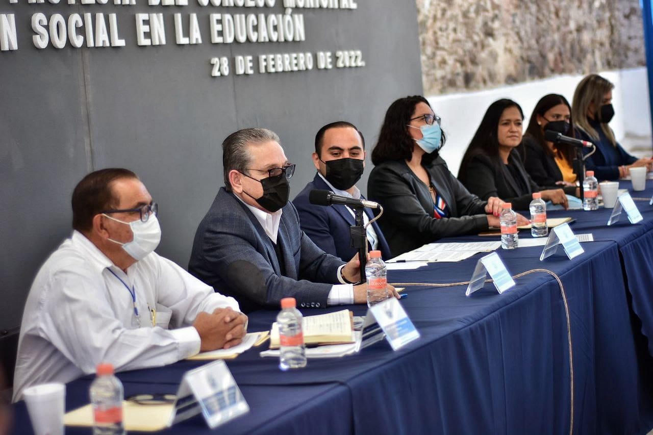 Se instaló el Consejo Municipal de Participación Social en la Educación en Corregidora
