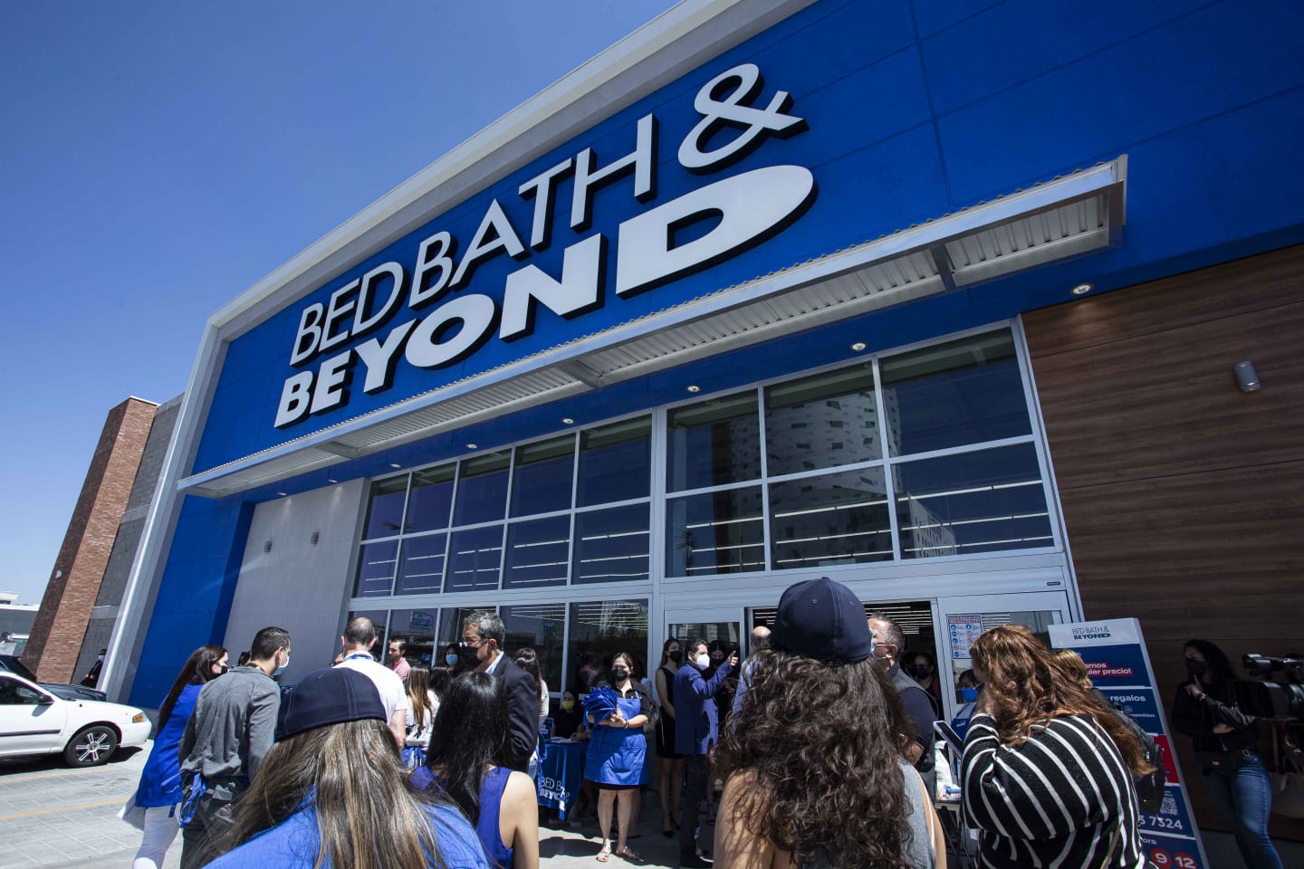 Inaugura Mauricio Kuri Bed Bath & Beyond Querétaro