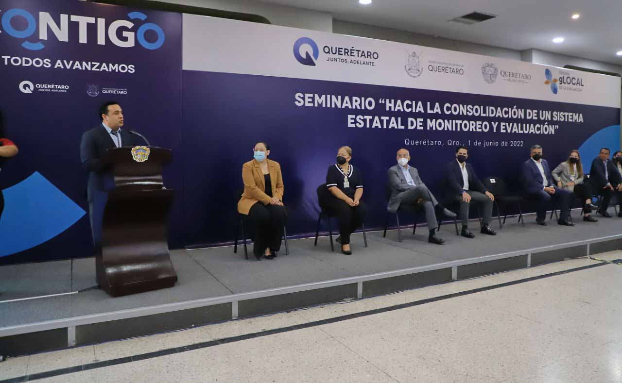 Monitorear y evaluar para dar mejores resultados a las familias queretanas: Luis Nava