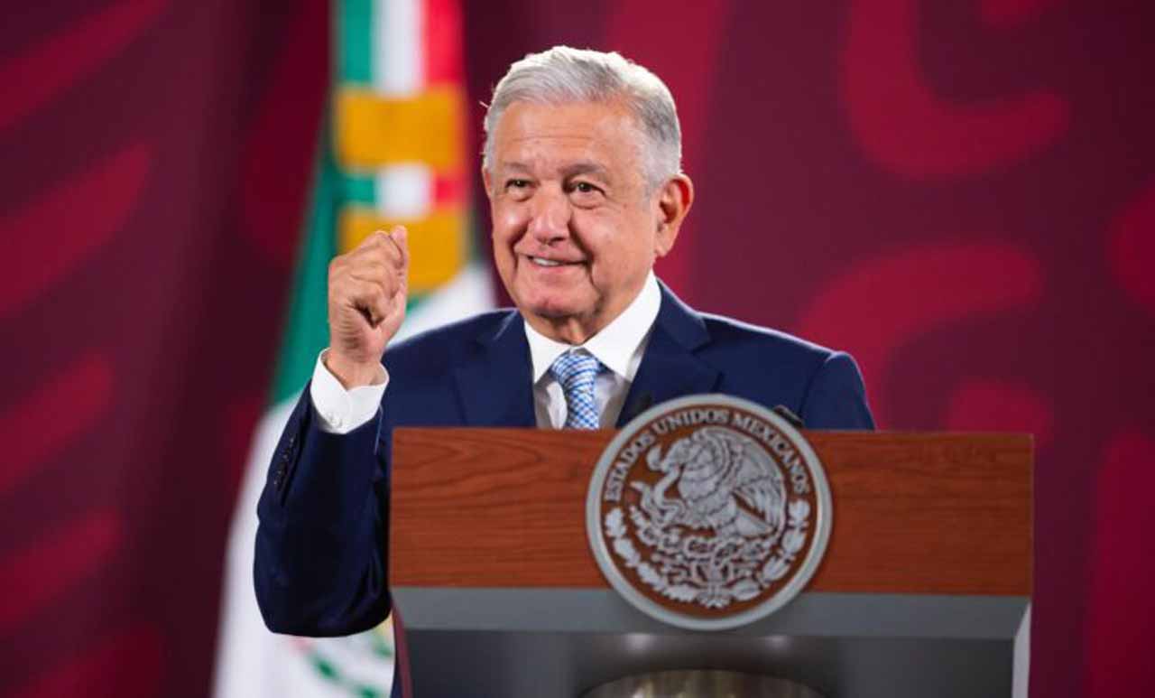 ¿AMLO sumaría a su gabinete a exgobernadores de México?