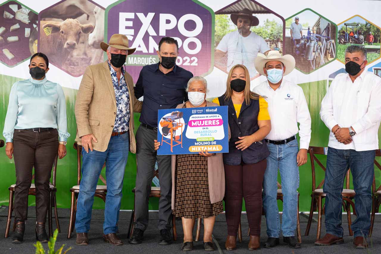 Encabezó Gobernador entrega de apoyos a productores agropecuarios por 17 mdp