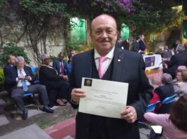 ASEM reconoce al Embajador Eduardo Roldán por sus 30 años como miembro de esta institución
