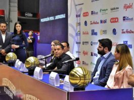 Roberto Sosa Pichardo en la presentación de la Liga Femenil de Libertadores