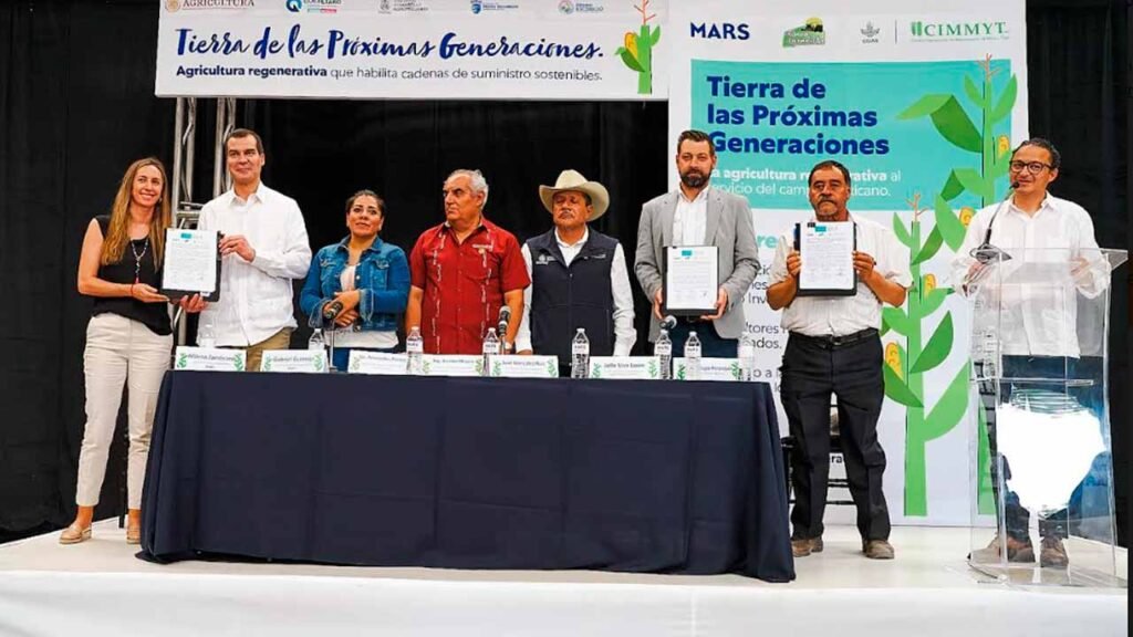 El proyecto contempla beneficiar a más de 200 pequeños agricultores queretanos, fomentando buenas prácticas de agricultura en 2500 hectáreas que producirán cerca de 30 mil toneladas de maíz en los próximos dos años.