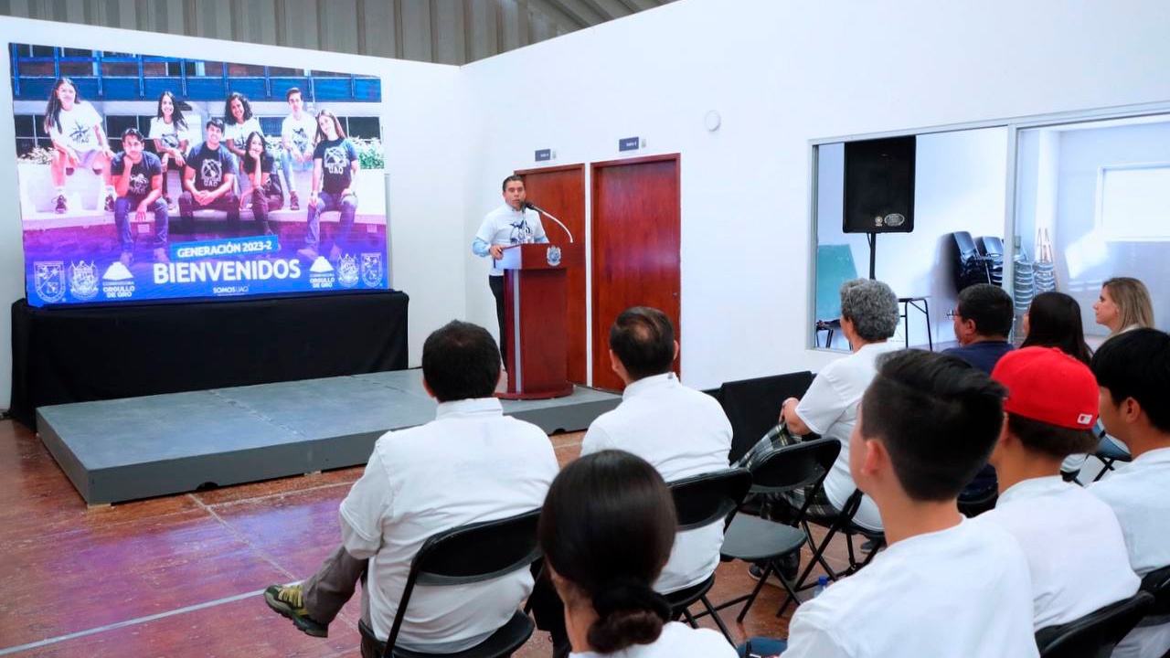 Inició la primera generación de Bachillerato UAQ en Corregidora
