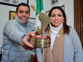 Corregidora recibe premio en reconocimiento al Programa VIC