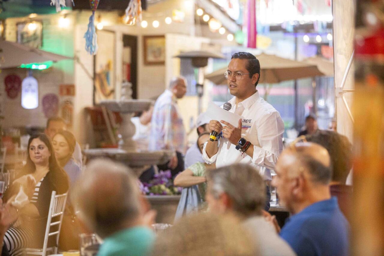 Juntos, vamos a detonar la industria restaurantera: Chepe Guerrero