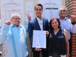 Recibe Felifer Macías constancia de mayoría como próximo alcalde de Querétaro