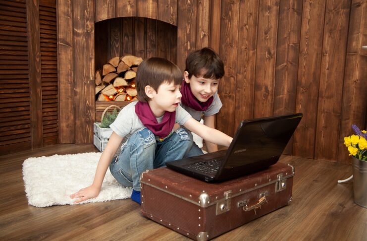 Páginas web para Educar y Entretener a tus Hijos pequeños mientras trabajas