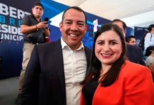 Ratifican triunfo de Roberto Cabrera en San Juan del Río, Sala Toluca del TEPJF reafirma resolución del TEEQ
Ratifican triunfo de Roberto Cabrera en San Juan del Río, Sala Toluca del TEPJF reafirma resolución del TEEQ