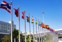 ¿POR QUÉ SON EXITOSAS LAS NACIONES? – Emb. Eduardo Roldán
¿POR QUÉ SON EXITOSAS LAS NACIONES? - Emb. Eduardo Roldán