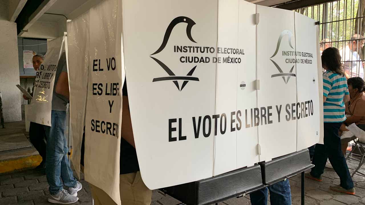 En vías a los comicios judiciales, la comunidad internacional enciende las alarmas