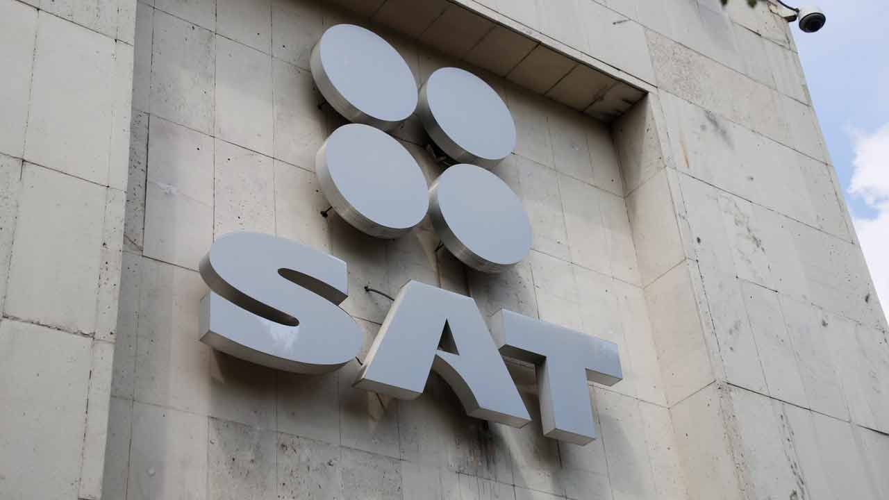 SAT endurece sanciones por domicilio fiscal falso: hasta 3 años de prisión