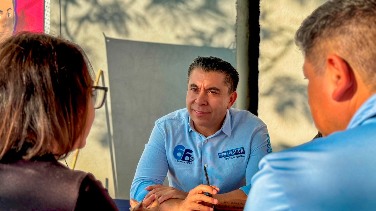 Sosa encabeza jornada ciudadana en la colonia Marqués Queretano