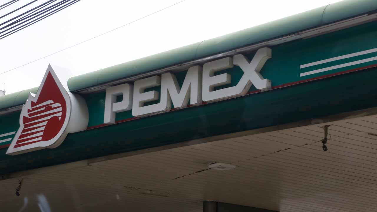 ¿Cómo podrá el gobierno rescatar a Pemex de su abultada deuda?