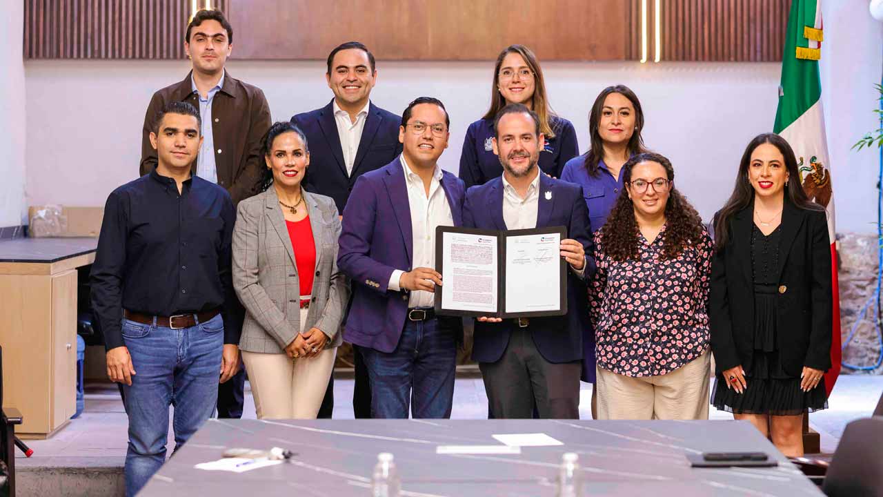Chepe Guerrero fortalece certeza patrimonial en Corregidora