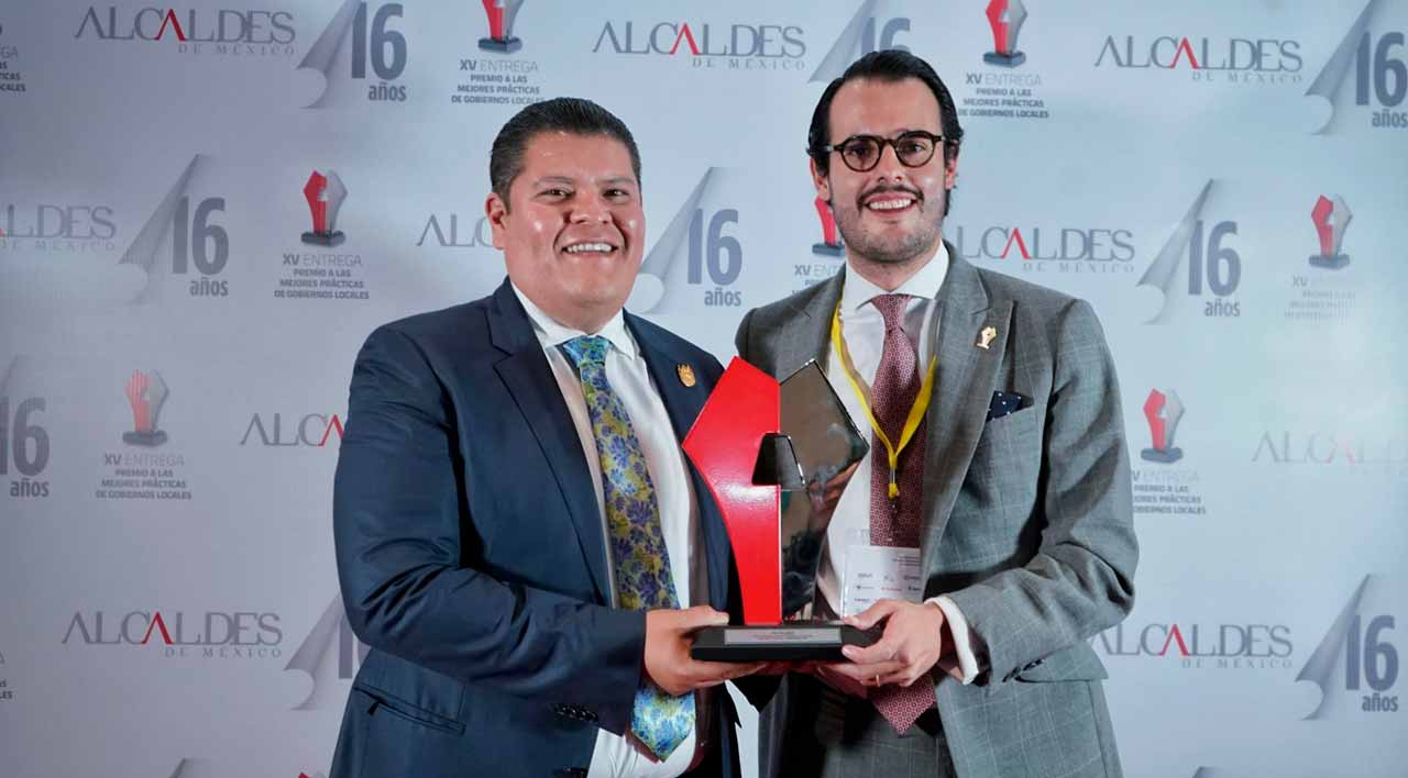 Corregidora recibe premio nacional de Vigilancia Ciudadana