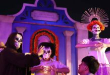 Inauguran Altar Monumental de Querétaro en honor al Dr. Octavio Mondragón
): Inauguran Altar Monumental en honor al Dr. Octavio Mondragón