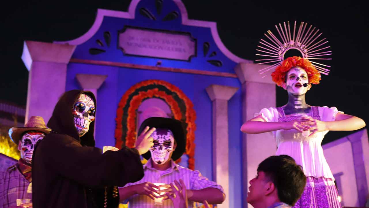 ): Inauguran Altar Monumental en honor al Dr. Octavio Mondragón