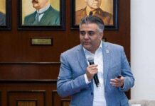 Presupuesto 2026 de Querétaro prioriza bienestar social: Leal Maya
Gustavo leal Maya