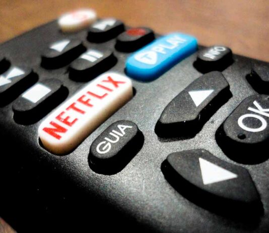 Warner Bros y HBO Max serán adquiridos por Netflix por 82 mil 700 millones de dólares Warner Bros y HBO Max serán adquiridos por Netflix por 82 mil 700 millones de dólares