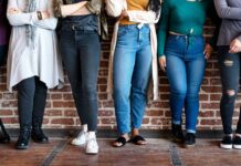 7 formas de combinar tus jeans y crear looks para cualquier ocasión
7 formas de combinar tus jeans y crear looks para cualquier ocasión