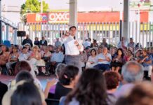 Reconocen Felifer Macías a adultos mayores por su legado a la capital
Reconocen Felifer Macías a adultos mayores por su legado a la capital