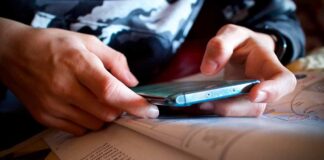 ¿Deben prohibirse los celulares en las escuelas de México? ¿Deben prohibirse los celulares en las escuelas de México?