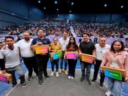 Con Conectados, Felifer entrega casi 5 mil computadoras en Querétaro Con Conectados, Felifer entrega casi 5 mil computadoras en Querétaro