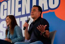 Luis Nava llama a jóvenes a involucrarse en la construcción del futuro de Querétaro
Luis Nava llama a jóvenes a involucrarse en la construcción del futuro de Querétaro