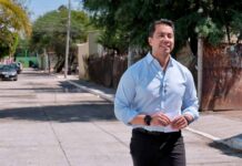Felifer Macías entrega obra integral en Santa María Magdalena con inversión de 49.9 mdp
Felifer Macías entrega obra integral en Santa María Magdalena con inversión de 49.9 mdp