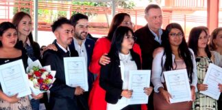 Agustín Dorantes destacó que la educación abre más oportunidades de empleo y desarrollo Agustín Dorantes destacó que la educación abre más oportunidades de empleo y desarrollo