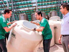 Chepe Guerrero entrega 690 tinacos a familias de Corregidora El programa “Por tu Vivienda a Paso Firme” busca mejorar el almacenamiento de agua potable en hogares del municipio.