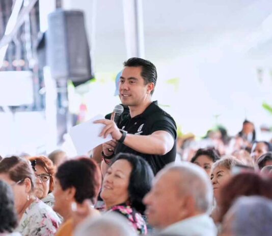 Felifer reconoce legado de adultos mayores Felifer reconoce legado de adultos mayores