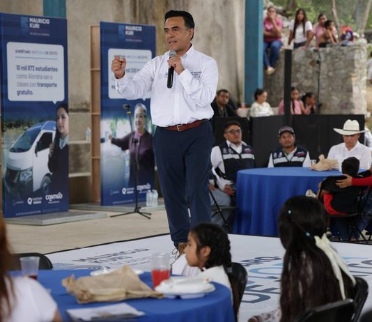 Luis Nava lleva informe de Kuri a Santa María de Cocos Luis Nava lleva informe de Kuri a Santa María de Cocos