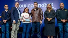 Kuri encabeza entrega de becas “Construyendo Comunidades Sólidas 2026” Kuri encabeza entrega de becas "Construyendo Comunidades Sólidas 2026"